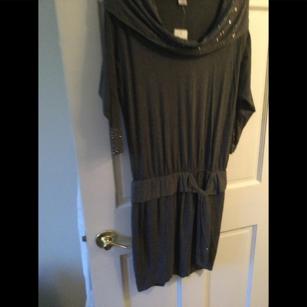 Cache dress - Picture 2 of 3